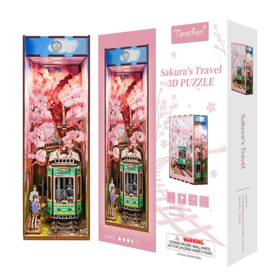 MAQUETA BOOK NOOK CON LUZ LOS VIAJES DE SAKURA