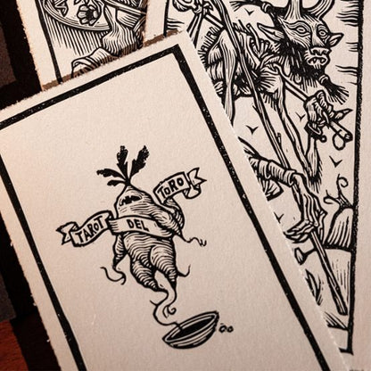 TAROT DEL TORO. EDICIÓN LIMITADA - TOMÁS HIJO (LUCIERNAGA)